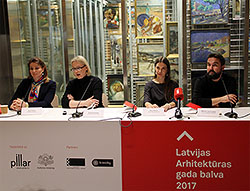 Nosaukti gada balvas nominanti